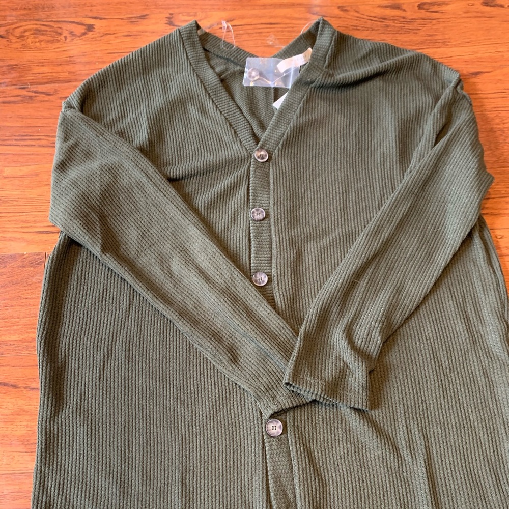 NWOT Lightweight Long-sleeve Versatile Top